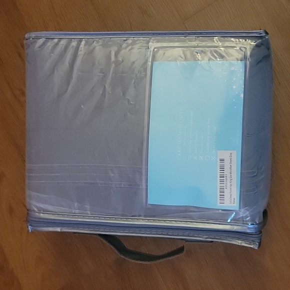 DreamCare gray King 4 pc cooling sheet set 21" extra deep 100% microfiber New - Picture 7 of 7